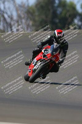 media/Sep-21-2025-TrackDaz (Sun) [[277c75b276]]/A Group/12pm (Turn 2)/